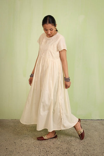 Nur-E-Gul-Appliqued-Dress-S25C5044-Off White-14